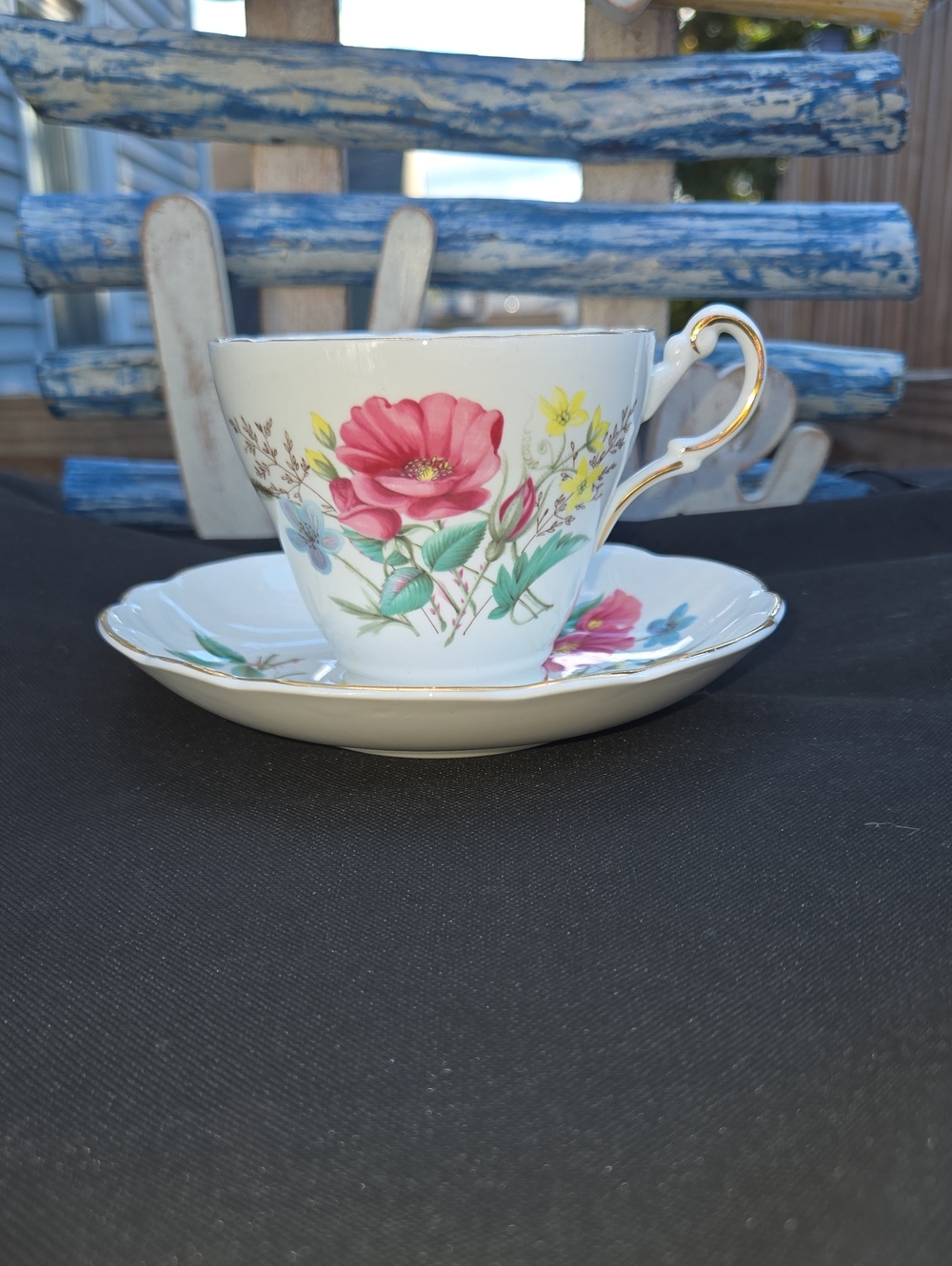 Floral Regenct Tea Cup & Saucer